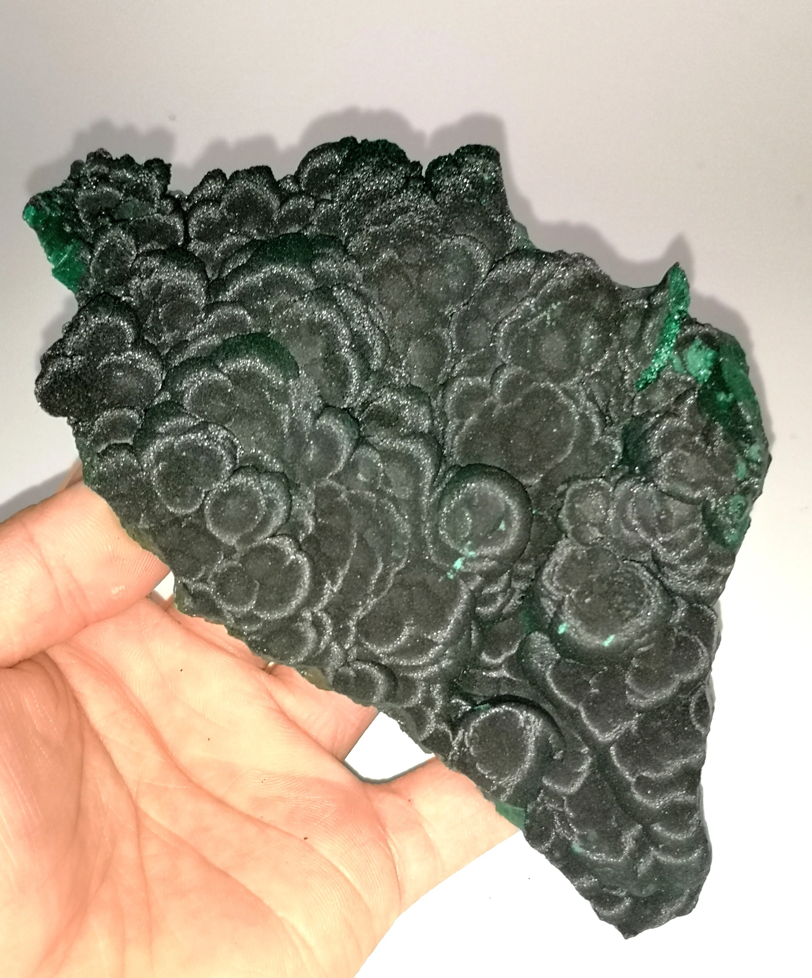 

332g Natural green Villi malachite mineral crystal specimen stones and crystals quartz crystals from china