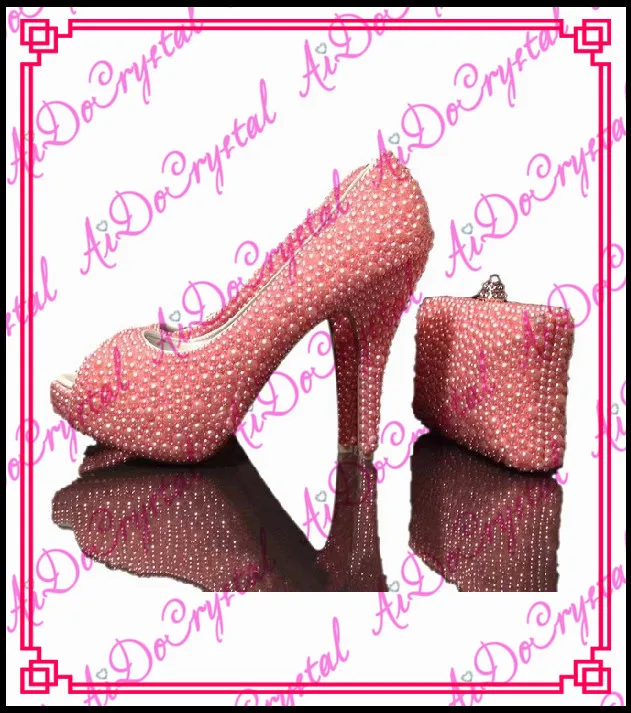 

Aidocrystal pink pearls dress shoe and bag 2016 sweet hot selling woman shoes