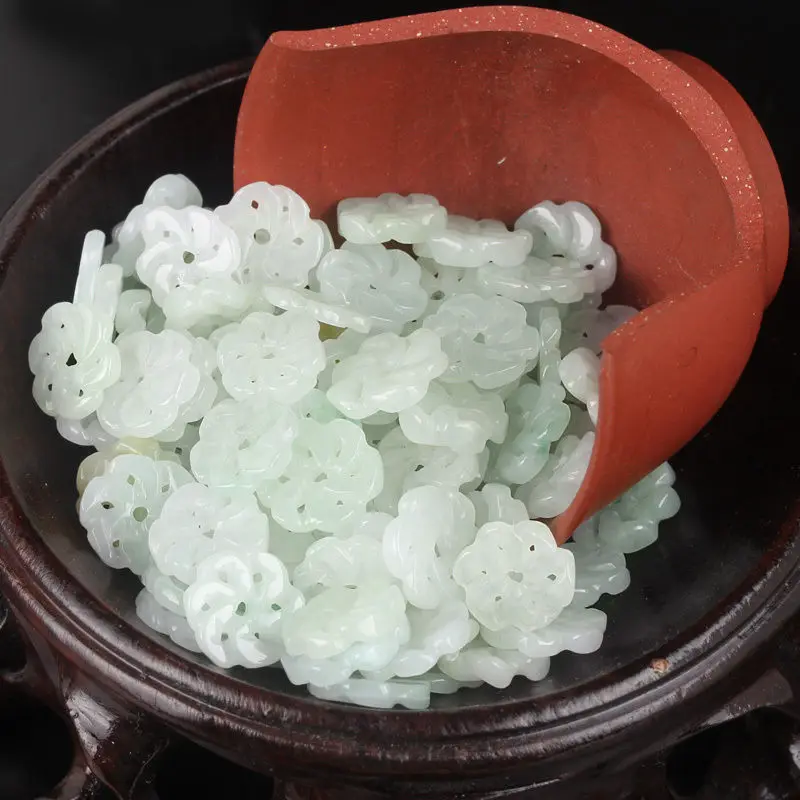 

30PCS Natural Grade A Jade (Jadeite) loose Flower bead/ Size:11mm (Wholesale)