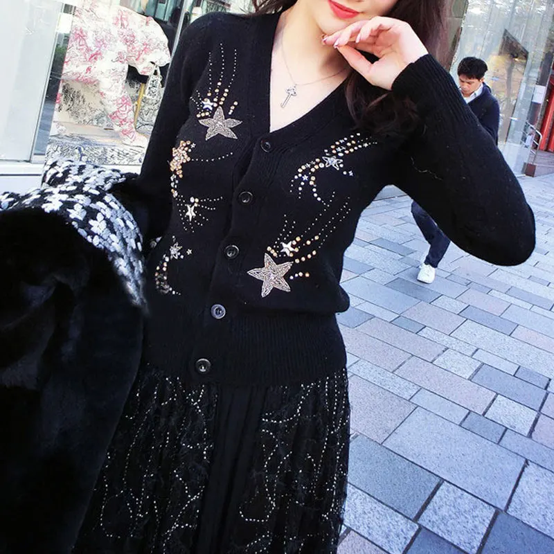 Little Black WOmen's Cardigan 2019 Spring V neck Stars Sequins Thin Slim Female Sweater Long SLeeve Knit Jumper WOmen Clothing