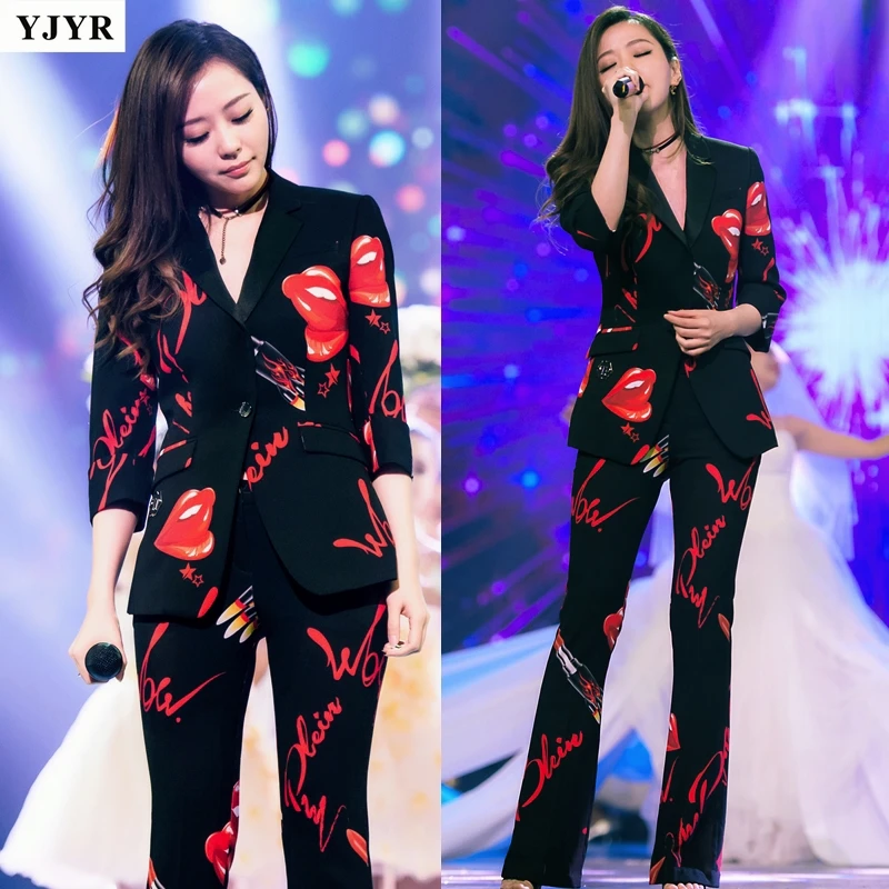 Lippen Letters Gedrukt Broek Pakken voor Vrouwen Lente Dames Broekpak Stage Performance Mode Zwarte Blazer + Broek 2 Stuks Set y255 Lippen Letters Gedrukt Broek Pakken voor Vrouwen Lente Dames Broekpak Stage Performance Mode Zwarte Blazer + Broek 2 Stuks Set y255