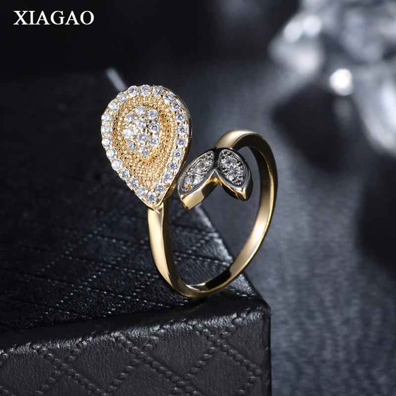 

XIAGAO Gold Color Unique Geometric Design CZ Ring Paved 22 Pieces Austrian Zircon Fashion Jewelry Open Rings for Women XGR659