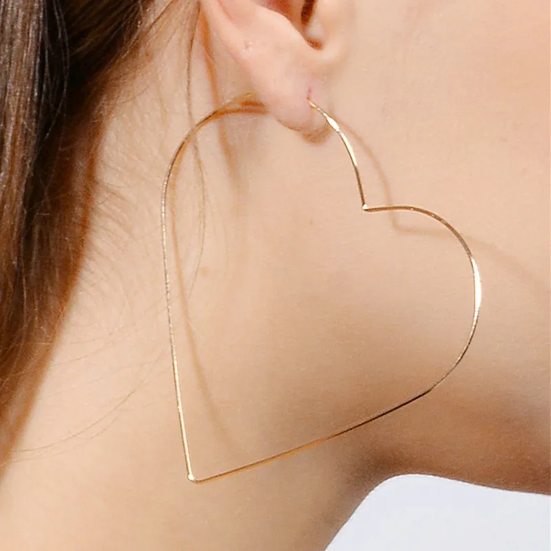 Elegant Fish-Shaped Handmade Minimalist Earrings