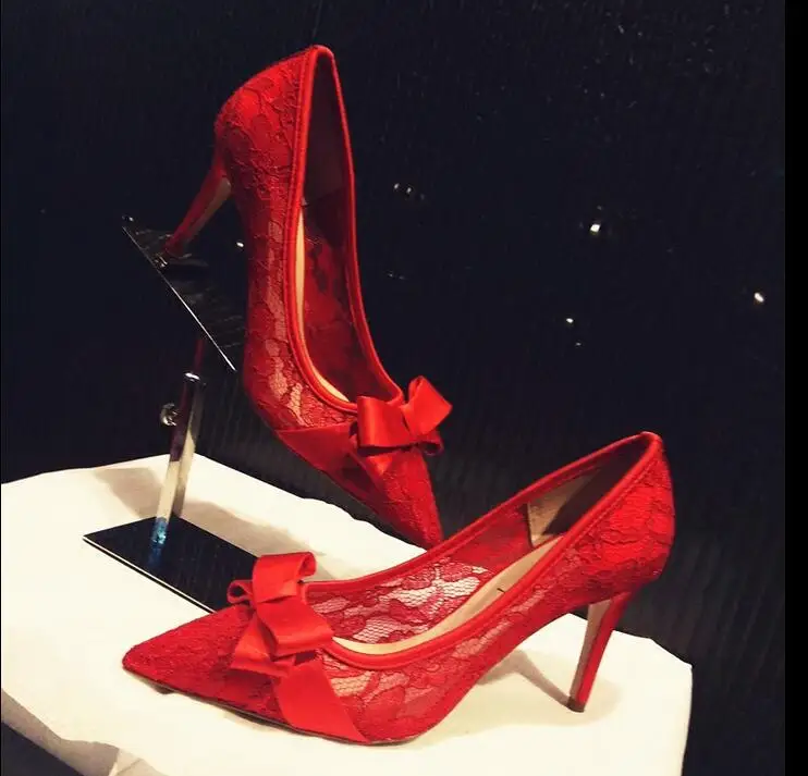 

Sexy Red Lace Shoes Women Formal Pointed Toe Butterfly-knot Thin Heels Ladies Wedding Bride Shoes Slip-on Womens Pumps