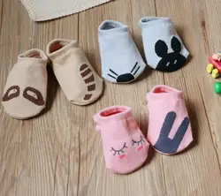 Ребенок жив Интимные аксессуары асимметрия носки-тапочки для маленьких мальчиков и Обувь для девочек Носки для девочек IP хлопок
