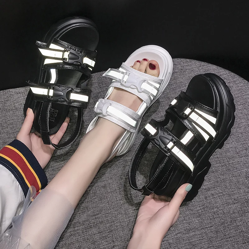 Summer Women Sandals Buckle Design Black White Wedges Platform Chunky Sandals Comfortable Women Thick Sole Beach Shoes