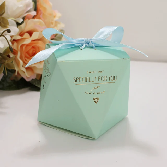 20pcs Lovely Diamond Shape Plastic Candy Box Wedding Favor Boxes Gift Box