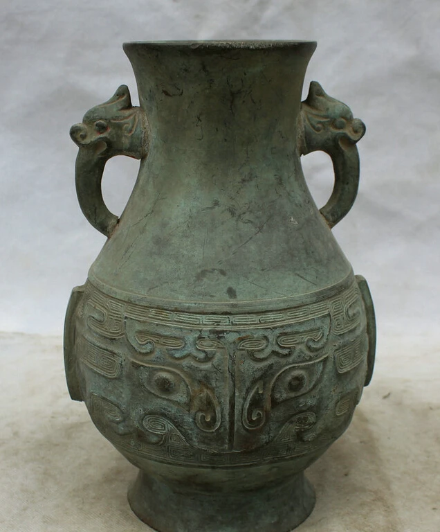 

Elegant old S5772 10" Ancient Chinese palace Bronze Beast handle container flower Bottle Vase statue