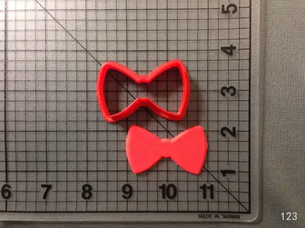 Изготовленный На Заказ 3D напечатанный набор формочек для печенья, набор для украшения торта с галстуком и стрелкой - Цвет: bow tie 3 inch