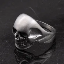 Dolaime 2016 Hot Punk Skull Minimalist Stainless Steel Bike Motorcycle Personality Skull Ring Men Jewelry Wholesale,GR379