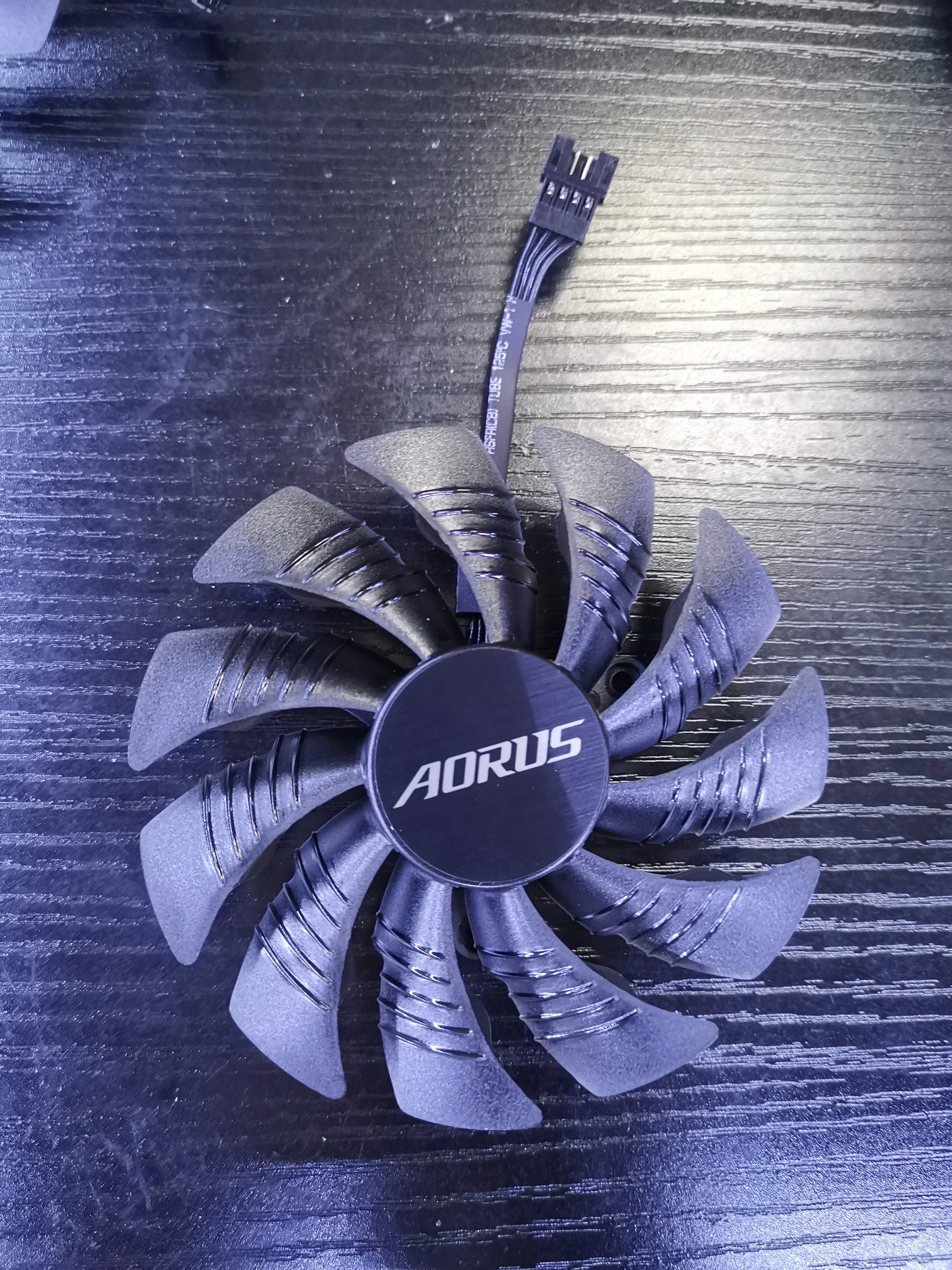 95 мм T129215BU 12 В 0.55A PLD10015B12H вентилятор для GIGAYTE AORUS GeForce GTX 1080 Ti GTX 1080Ti RTX2060 Xtreme Edition вентилятор для видеокарты