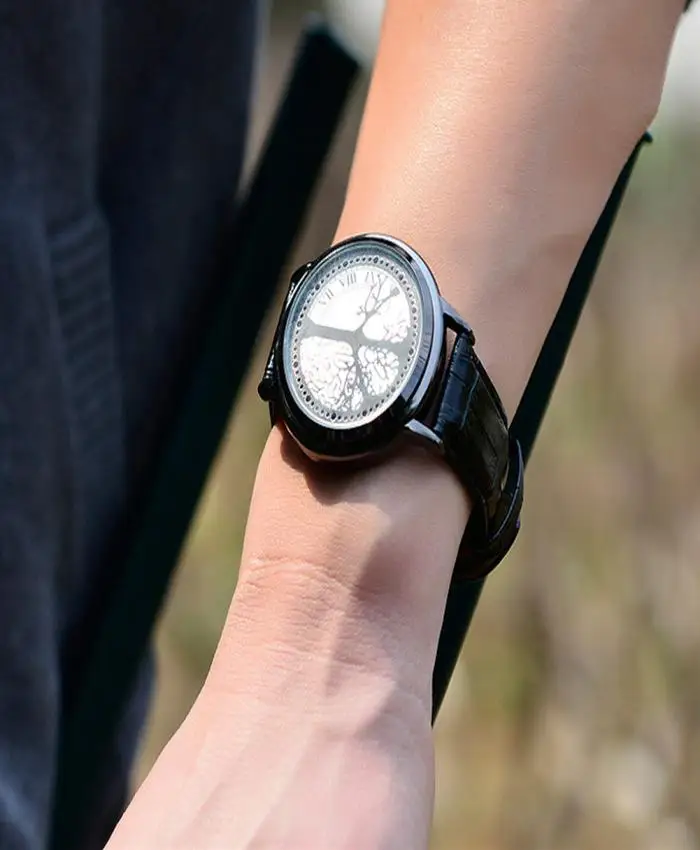 Цифровые часы Мода PU Кожаный ремешок Сенсорный экран со светодиодной подсветкой Часы с дерева формы набора синий свет Дисплей время Relojes