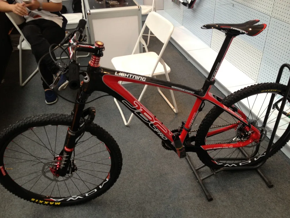 Top JBC Lightning Carbon MONOCOQUE MTB Frame with Seat Post and BB30 17" 18" RED color 4