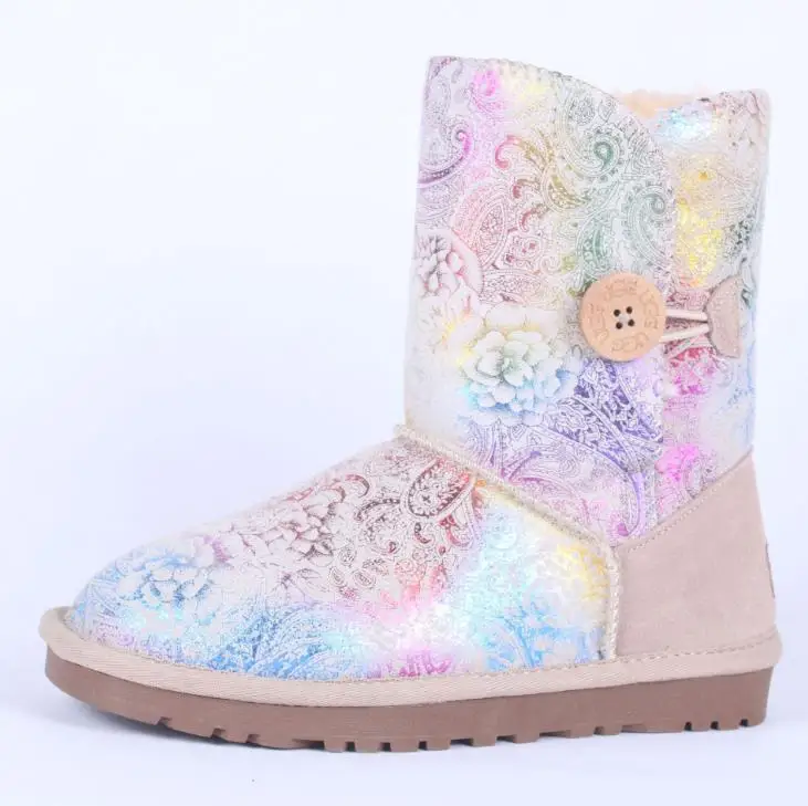

Ladies new snow boots, non-slip wear, warm and comfortable, fine workmanship, perfect product, model complete