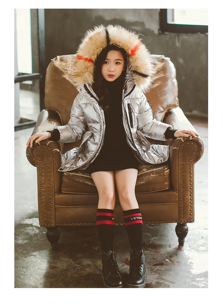 Новинка года; детское длинное стеганое зимнее пальто для девочек; детское зимнее пальто; детское утепленное пуховое пальто с меховым капюшоном