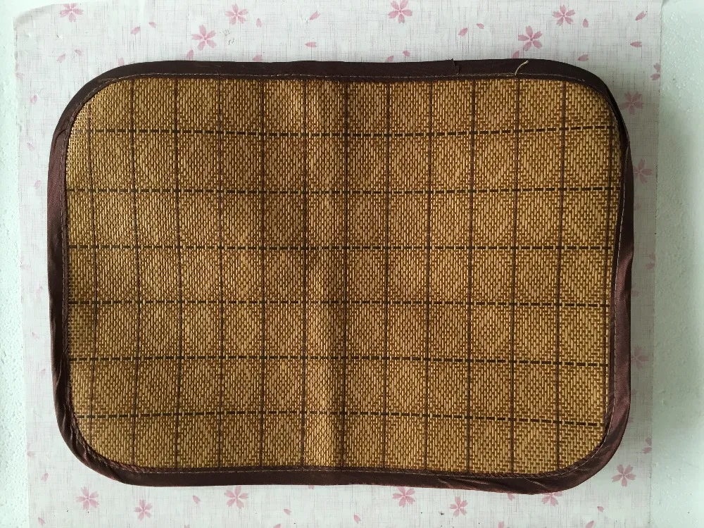 

Summer cool pet mat 40*29.5cm