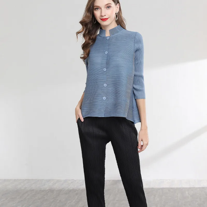 

LANMREM 2019 New turtleneck Collar Single Breasted Three Quarter Pleated Loose Open Stitch Cardigan Female Short Jacket WG95416