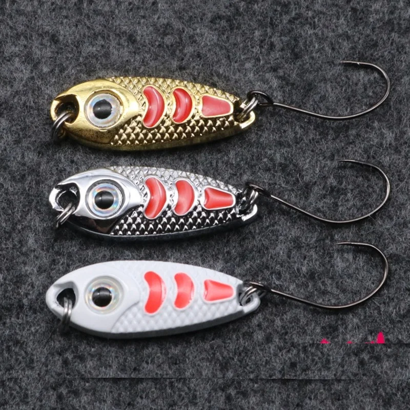 1.5g 2.5g 3.5g 5g Spoon Fishing Lure Metal Jigging Lure Baits Hard Fishing Tackle Crankbait Jig Swimbait 3 Colors Optional