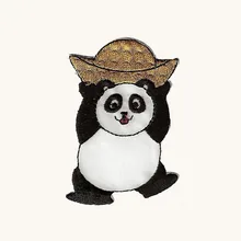 С вышивкой и рисунком милой панды патчи персонализированные этикетки ткани саржевого переплетения с плоский границы и утюгом на подложке принять заказ MOQ50pcs