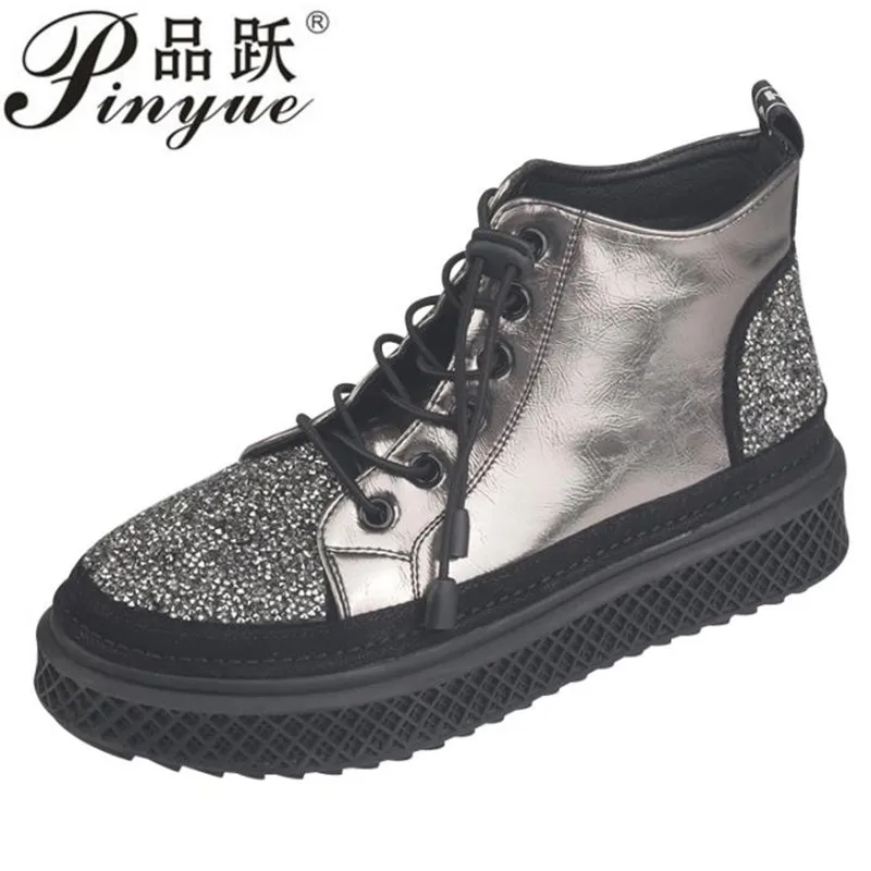 

Women Casual Shoes 2019 Winter Women Sneakers Fashion Pantent Leather Women Rhinestone Shoes Breathable Platform Women Shoes