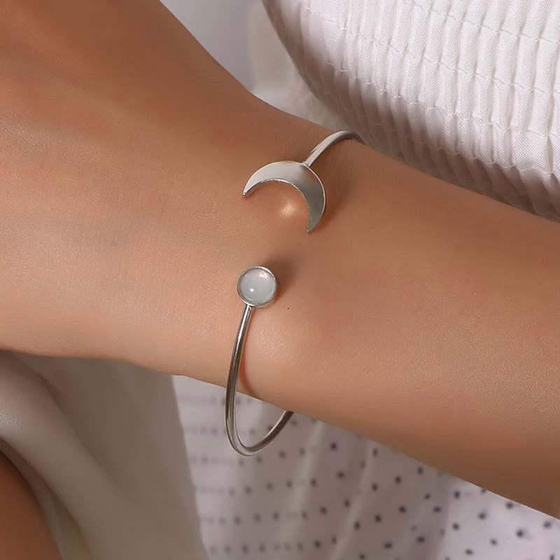 

Geometric Moon Bracelets For Women Fashion Alloy Rose Gold Color Bangles Jewelry Party Gifts Open Bracelet Cuff Bangle Jewelry