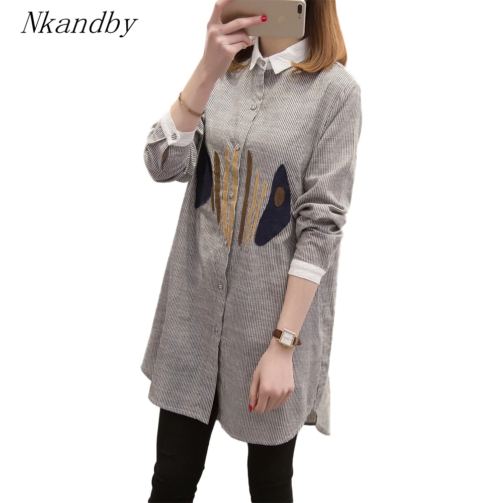 

Plus Size Women Blouses Tops 2019 Autumn Fashion Turn Down Collar Long Sleeve Striped Embroidery Large Size Ladies Long Shirts