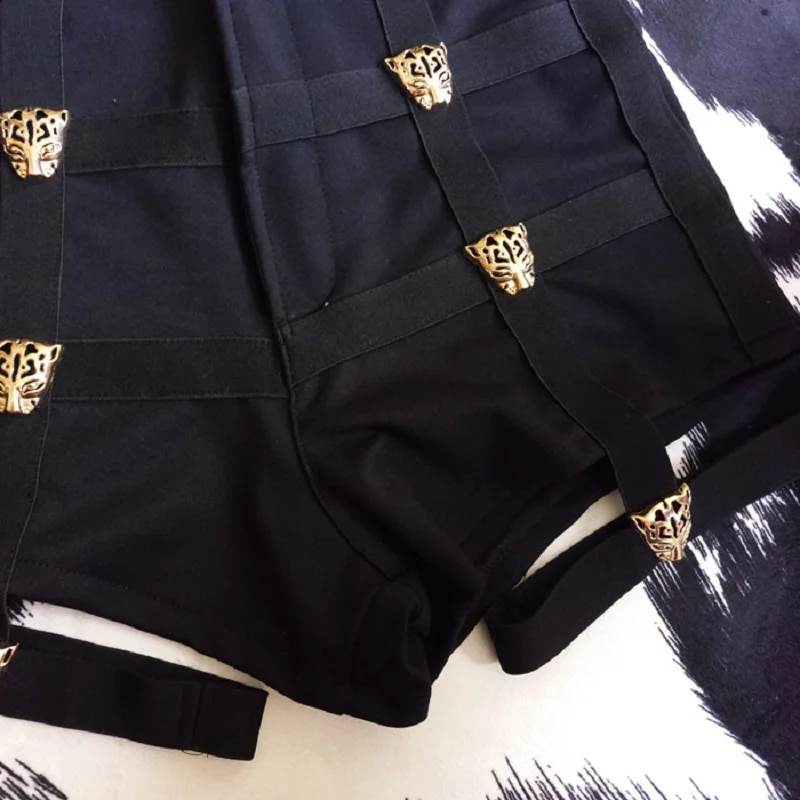 Черные женские шорты в стиле рок-панк с металлическими леопардовыми ...