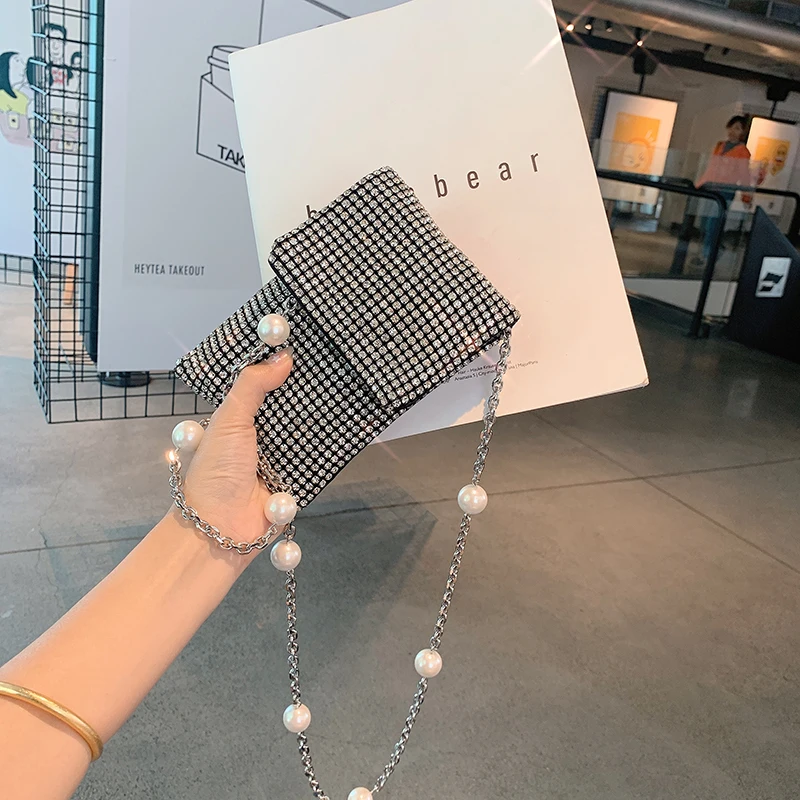 

New Female Diamond Handbag Crystal Design Evening Bag Pearl Chain Wedding Party Bride Clutch Bag Purse Rhinestone Shoulder Bag