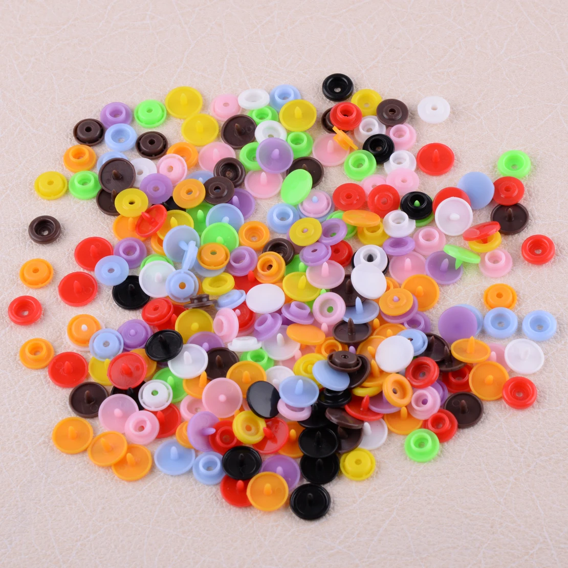 

LETAOSK New 100 Sets Mixed ColorsT5 Starter Pack Snap Plastic Resin Button Garment Accessories for Cloth Diapers Crafts Curtains