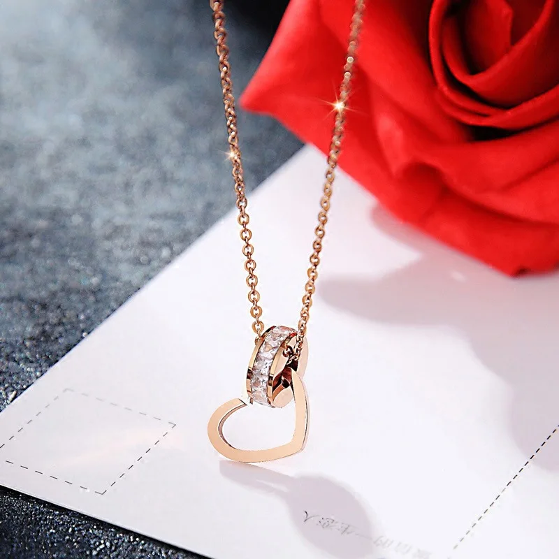 

2019 Best Quality Simple sweet necklace fashion jewelry Crystal from Swarovski Titanium steel heart-shaped zircon necklace Women