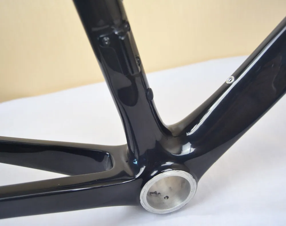 Специальная цена 2013 дизайн легкий карбоновый дорожный велосипед рама FM-R868 Размер 480 мм
