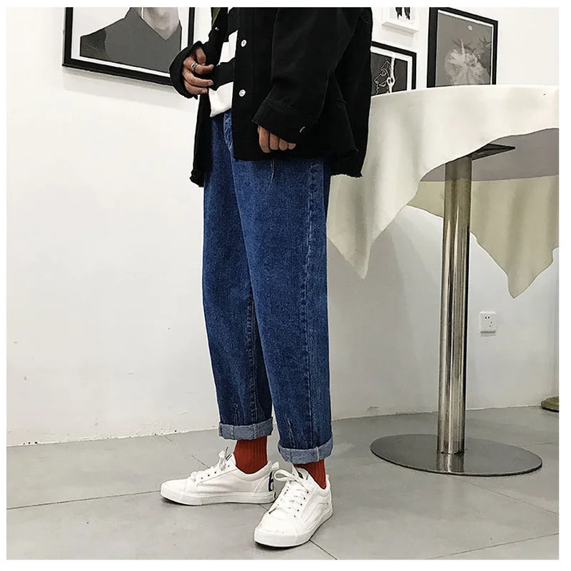 

2019 blue Korean version of the trend of jeans spring loose casual men's b students f nine points straight pants