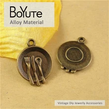 BoYuTe (50 Peças/lote) 17*15 MM Prato de Bronze Antigo Do Vintage Banhado Encantos Pingente de Jóias Diy Acessórios Peças atacado