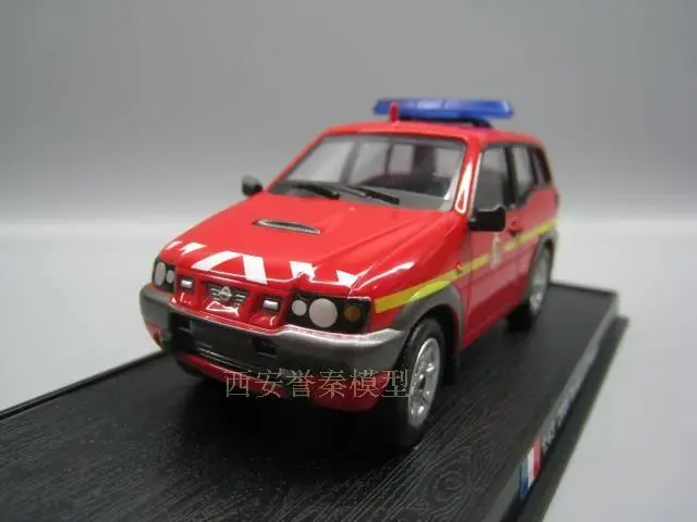  AMER 1/43 Scale 2004 Terrano II FRANCE Fire Engine Diecast Metal Car Model Toy for Gift/Collection/