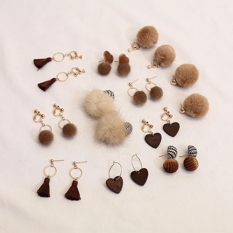 

Fashion Woman Earring Hair Bulb Earrings Long Pendant Fluffy Earrings Personality Girl Earring Ear Clip Fashion Jewelry