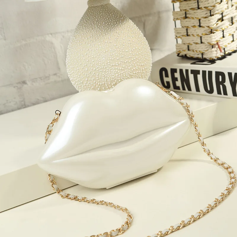 

17 New Individual Slant Chain Ladies Red Lip Bag Dinner Ladies Bag Mini Lip Acrylic