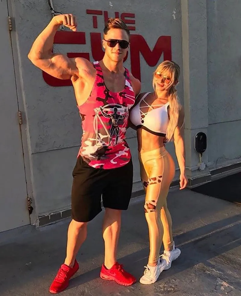 8441320012_1603545263