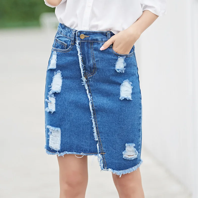 

2019 beautiful wild girl Korean version of the new irregular torn old denim skirt skirt