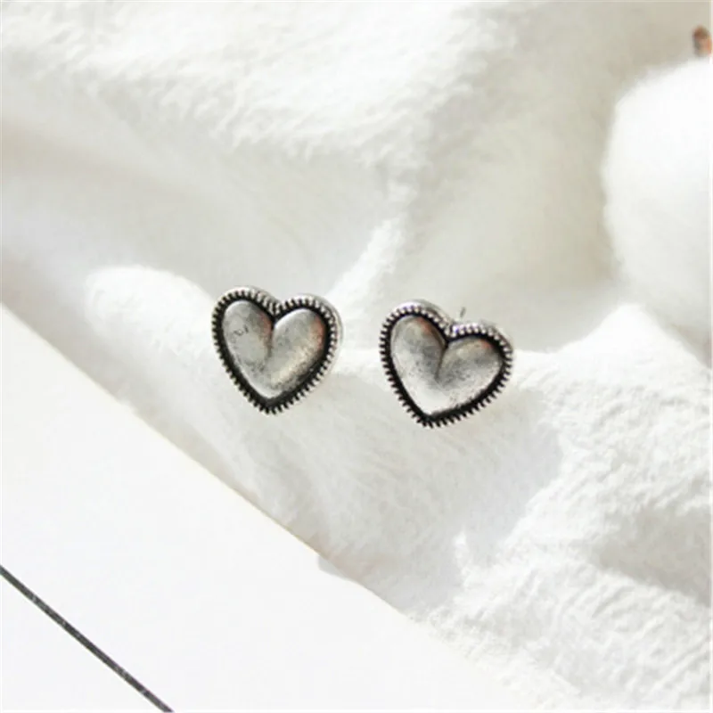 

fashion Delicate peach heart ancient silver restoring ancient ways Earrings eardrop hot lady beautiful earrings
