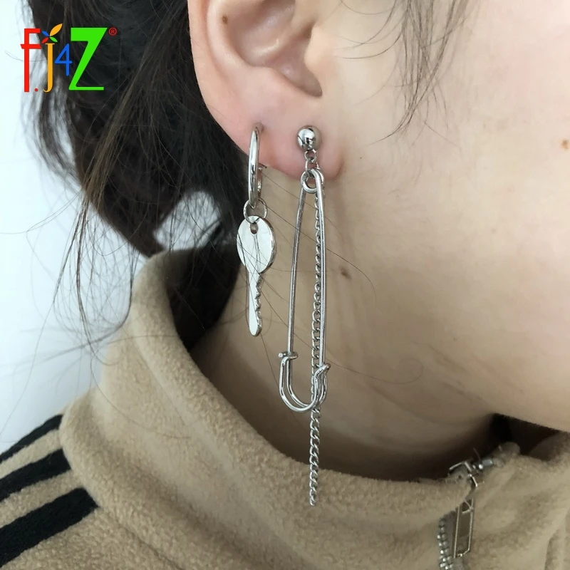 

F.J4Z Girl's Personality Earrings For Party Hot Fashion Interesting Style Tassel Chain Cool Pin Alloy Female Earrings Jewelry