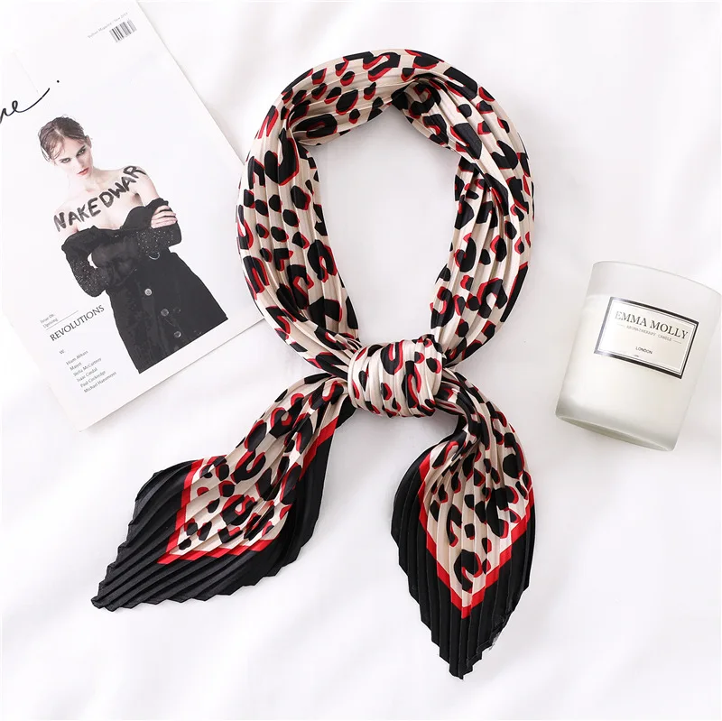 

OLOME Women Crinkle Scarf Square Silk Neck Scarves Lady Leopard Print Pleated Scarfs Hair Band 2019 Designer