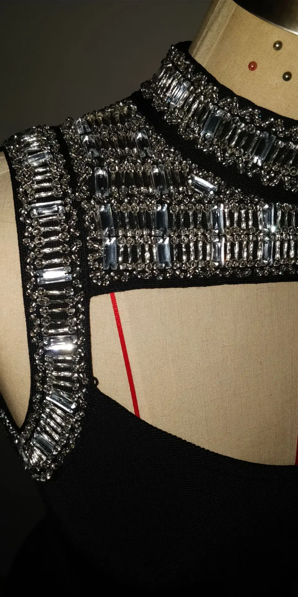 Одежда высшего качества пикантные женские Бисер Черный Bodycon Платье повязки Элегантный знаменитости вечерние платье