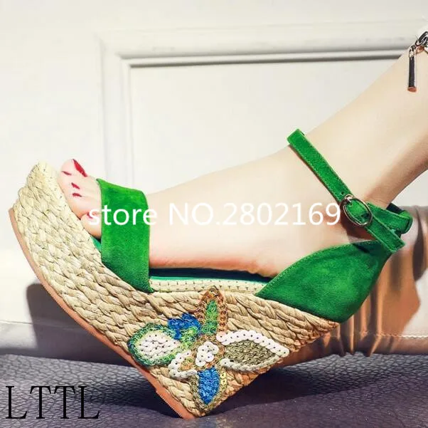 Newly Fashion Suede Leather Women Weave Wedges Platform Gladiator Sandals High Heels 2017 Luxury Flower Women Summer Sandals