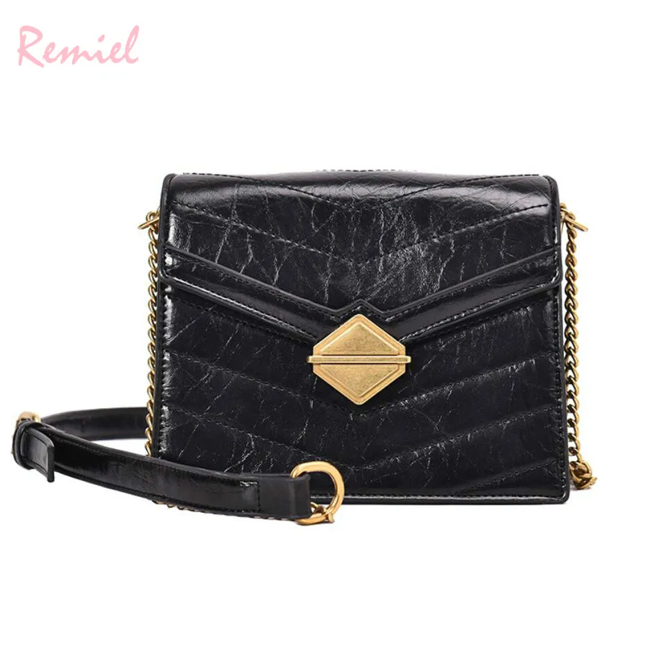 

European Retro Square bag 2019 Fashion New High Quality PU Leather Women's Designer Handbag Lock Chain Shoulder Messenger Bags