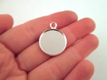 

Silver plated 18mm bezel settings, pick your amount, B175theof
