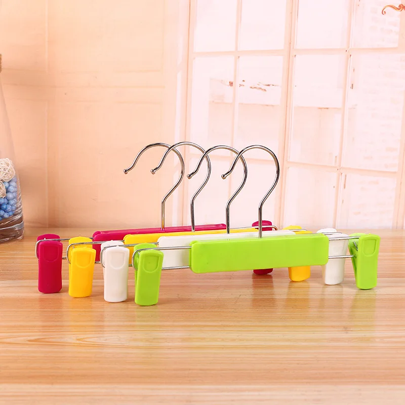 5 pieces Small Size Kids Pants Hanger Non Slip Clip Clothes Hanger Bright Color Showcase Hanger