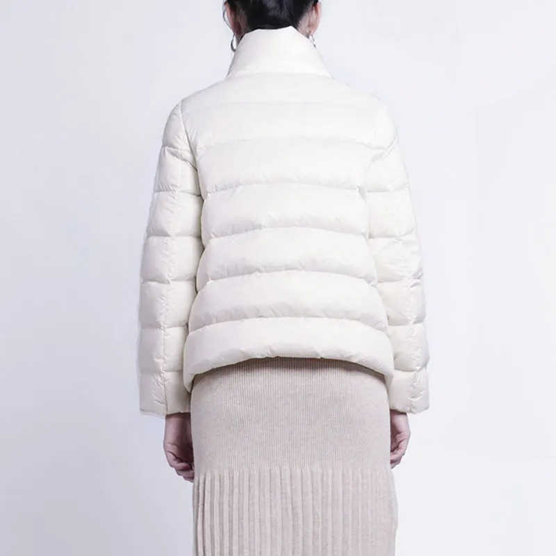 New Women Winter Coat 2018 New Ultra Light White Duck Down Jacket Slim Women Winter Jacket Portable Windproof Down Coat BN5827
