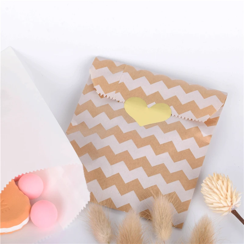 50pcs Kraft Paper Bag Candy Biscuit Popcorn Bags Brown White Wave Dot Packing Pouch Pastry Tool Wrapping Wedding Party Supplies