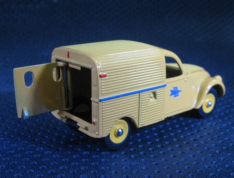 Dinky Toys 1:43 Citroen 2CV классические антикварные модели эксклюзивные Автомобильные Игрушки из сплава для детей Детские игрушки оригинальная коробка