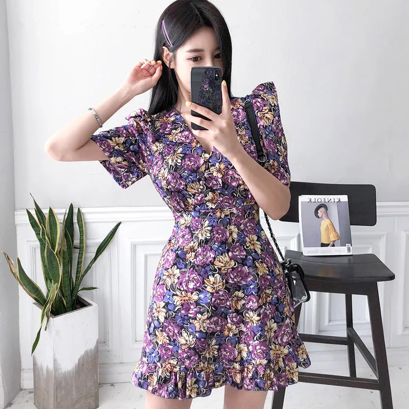 

Women Summer New Temperament Vintage Elegant Flower Print V-Neck Short Sleeve Ruffle Chiffon Sexy Party Mini Dress Vestidos